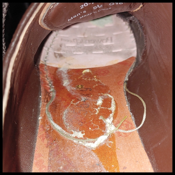 Johnston & Murphy Cognac Wingtip - Picture 10 of 11